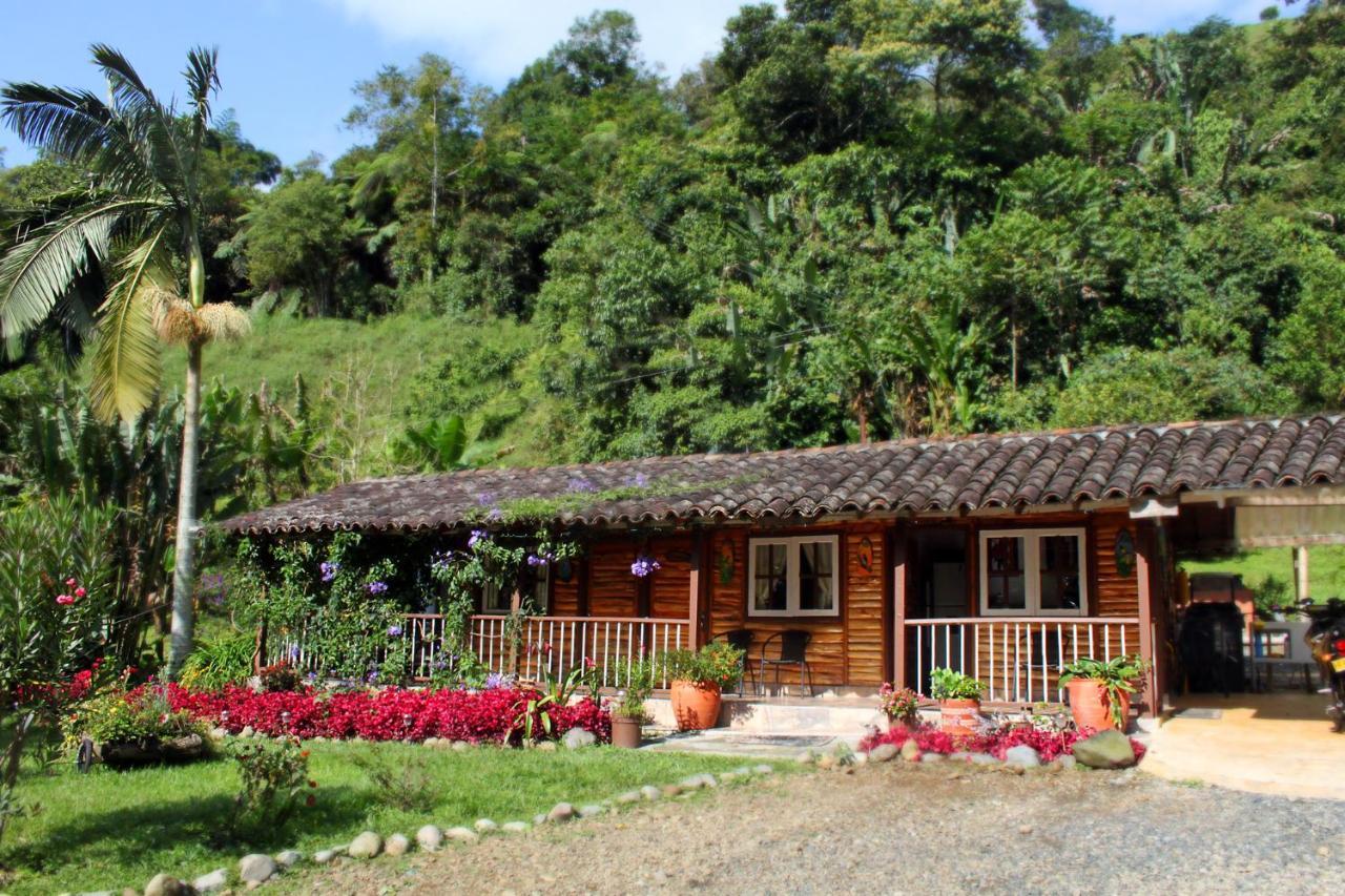 Ecolodge Puente Explanacion Саленто Екстер'єр фото